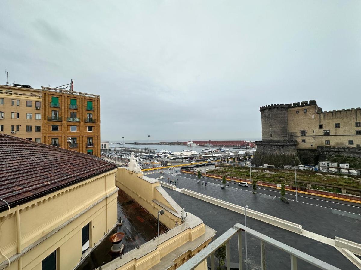 La Dimora Al Castello Central Flat Naples - My Place Экстерьер фото